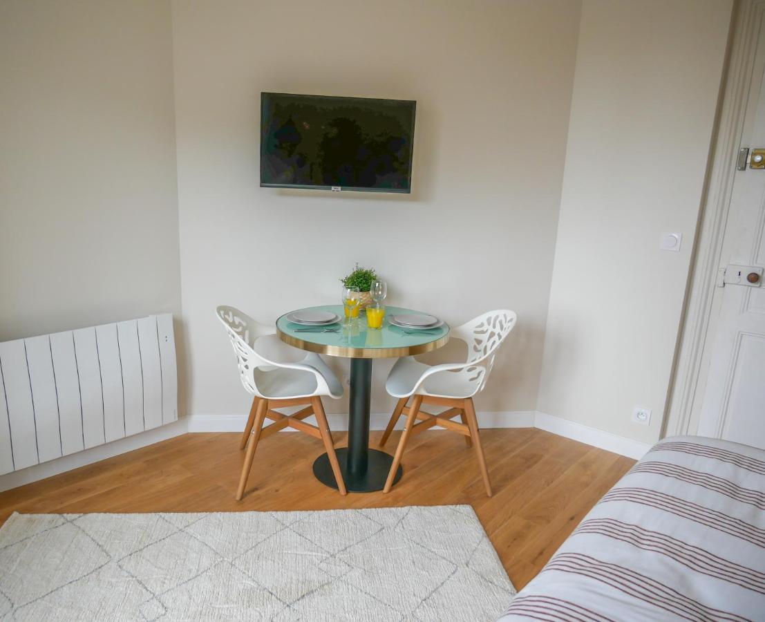 Studio Renove Avec Terrasse Et Vue Unique ! Caen Ngoại thất bức ảnh